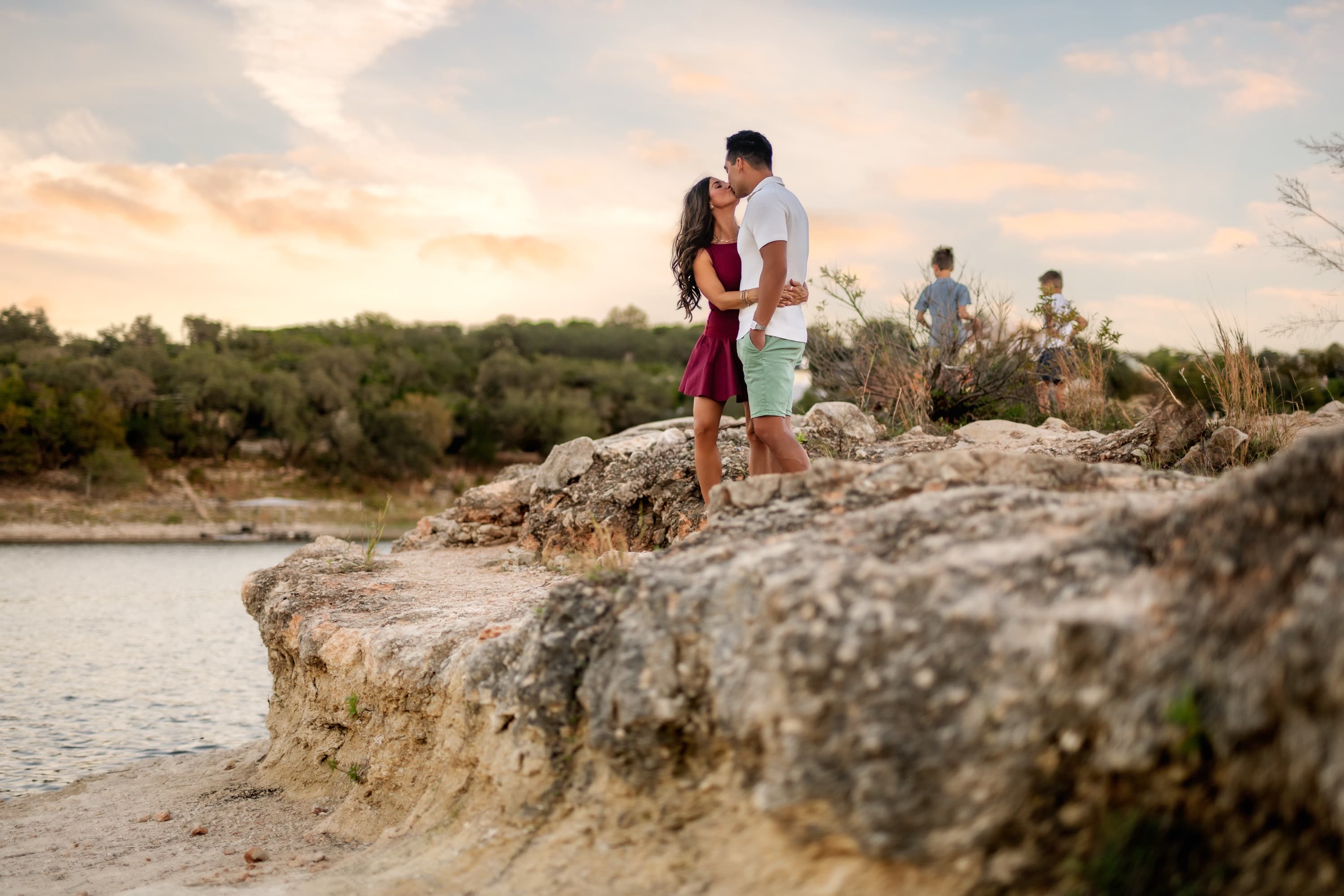 Best Locations for Family Photos in Austin, TX