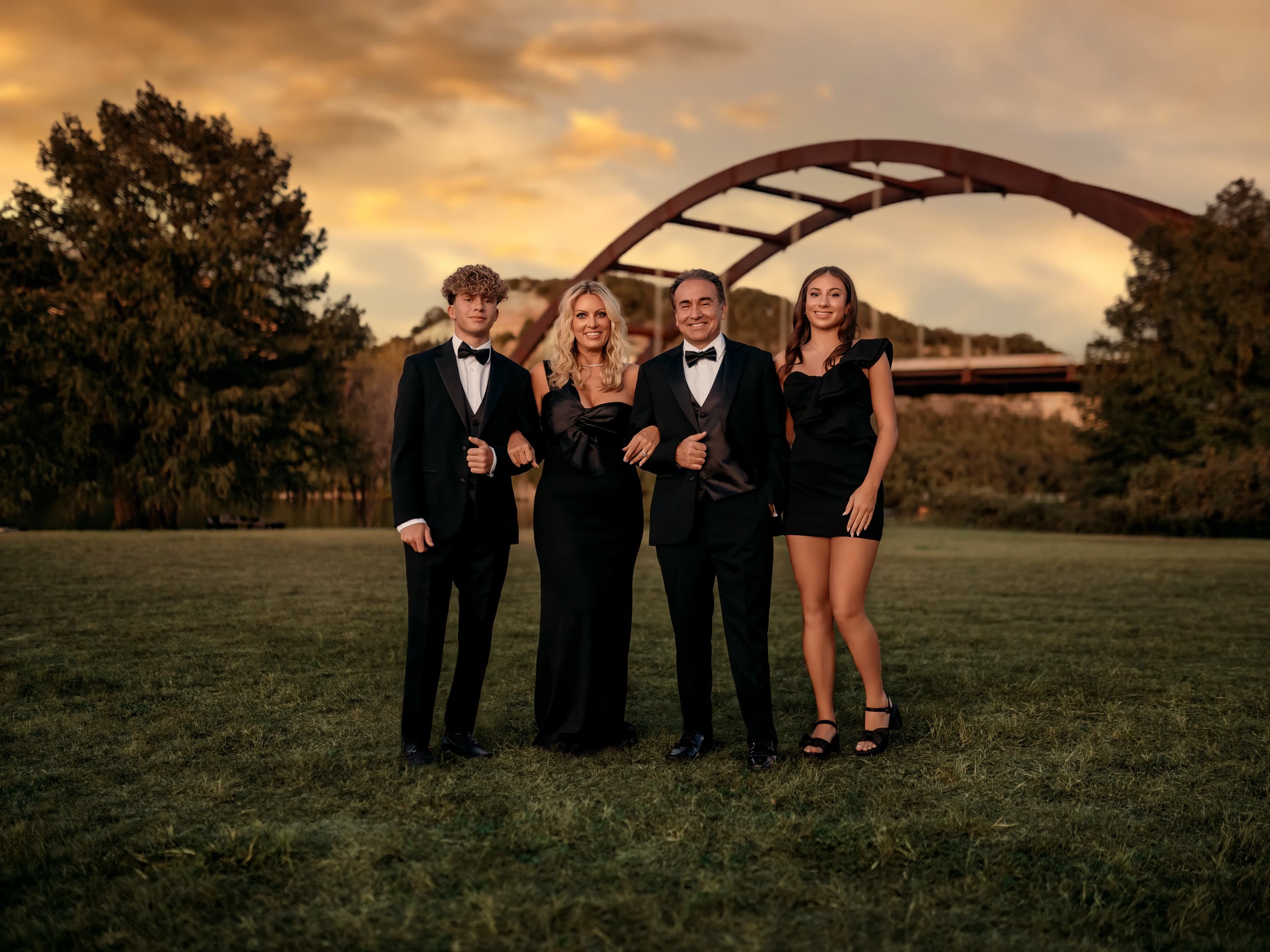 Family session Steiner Ranch Austin